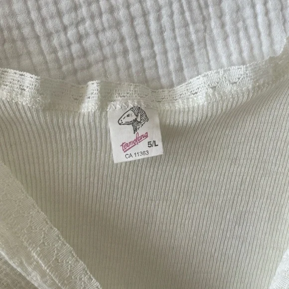 Pointelle Style Tank Top - Picture 4 of 5